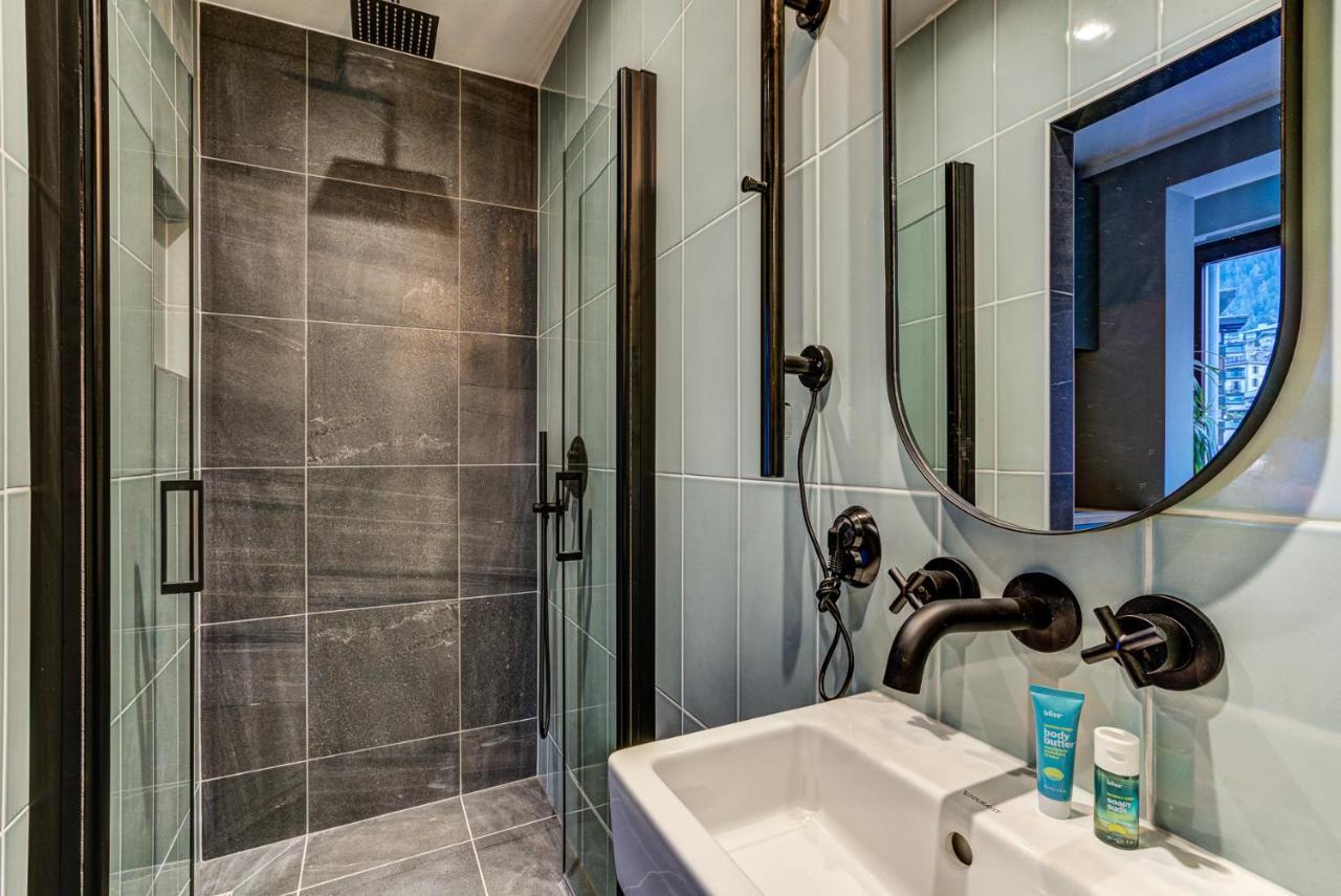Chamonix City Center Luxury Studio Apartment Luaran gambar